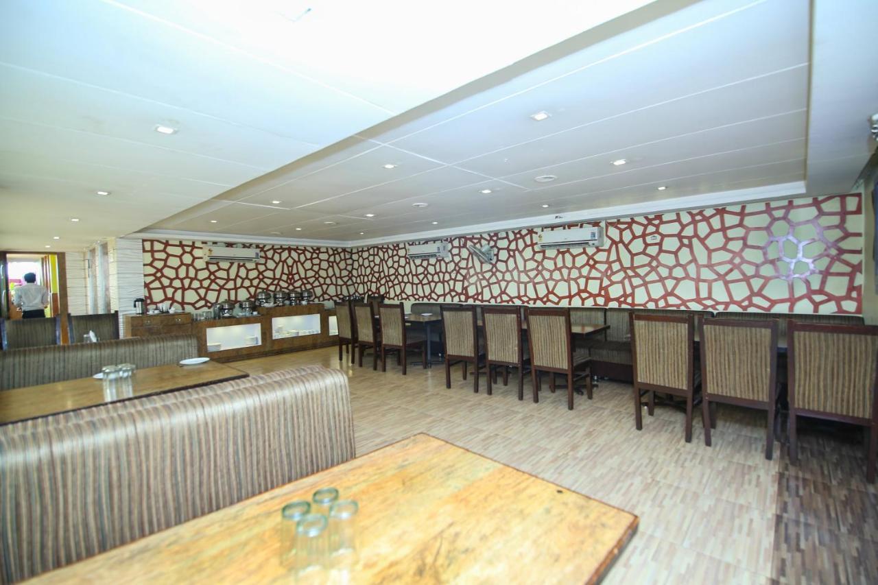 Oyo 2155 Hotel Wardhman Jabalpur Dış mekan fotoğraf