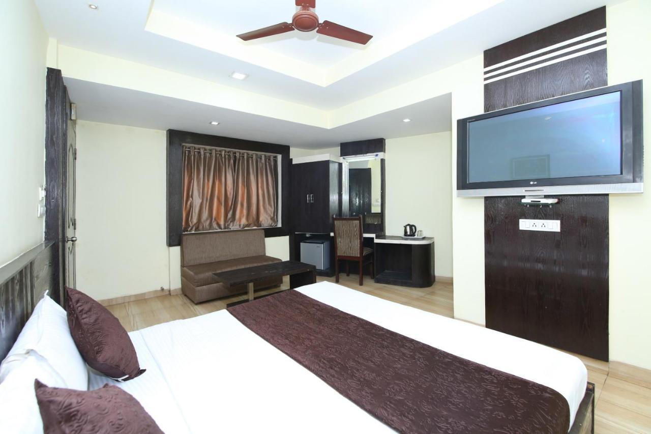 Oyo 2155 Hotel Wardhman Jabalpur Dış mekan fotoğraf