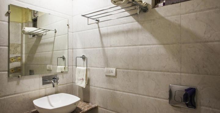 Oyo 2155 Hotel Wardhman Jabalpur Dış mekan fotoğraf